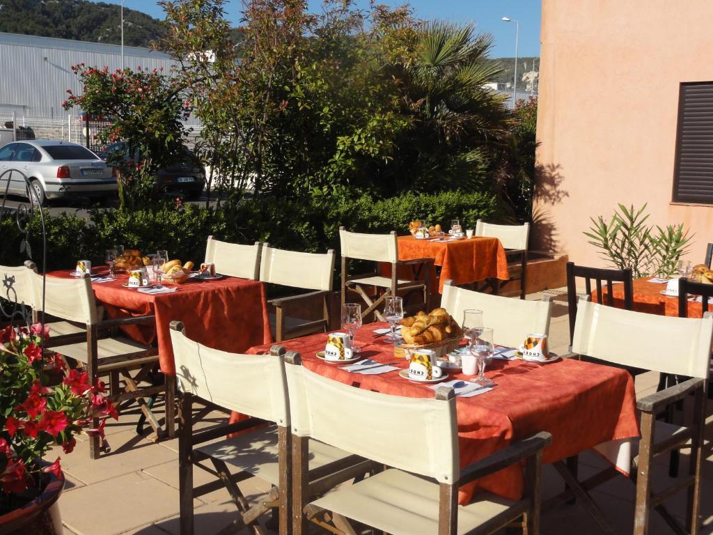 Hôtel L'Hacienda Martigues Exterior foto