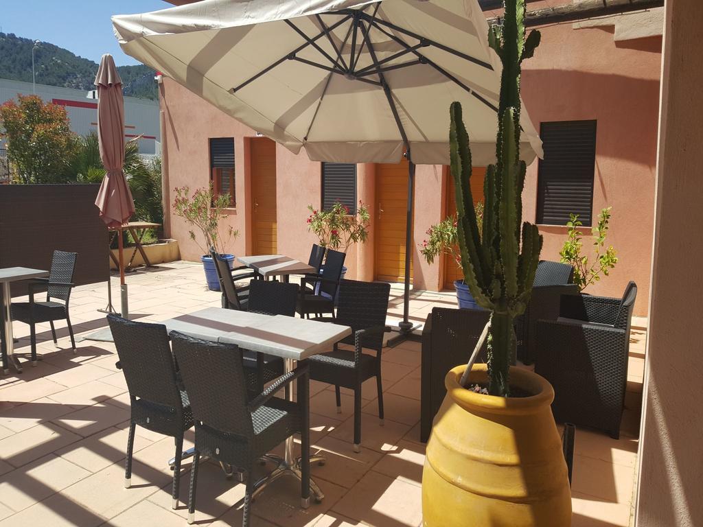Hôtel L'Hacienda Martigues Exterior foto